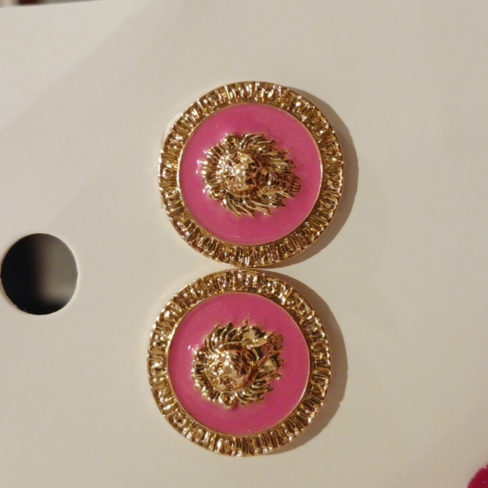 Gold & Pink Round Lion Earrings - Picture 5 of 5